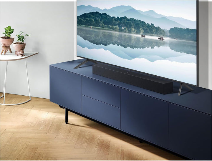 SAMSUNG Soundbar HW-C450/ZF C-Serie, 3 Lautsprecher, Subwoofer Inklusive, 2.1-Kanal-Audio, Adaptive Sound Lite, Black 2023
